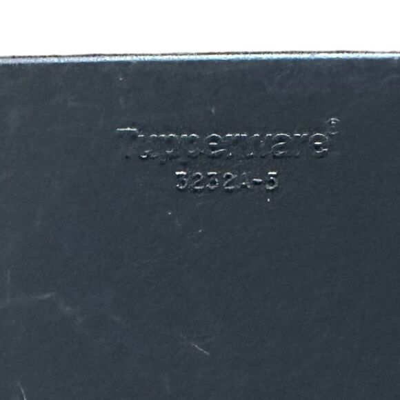 Pair of Tupperware Get together dark grey square containers with lids 200ml each - Picture 5 of 6